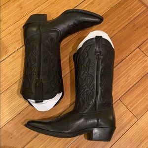 Ariat western heritage boots